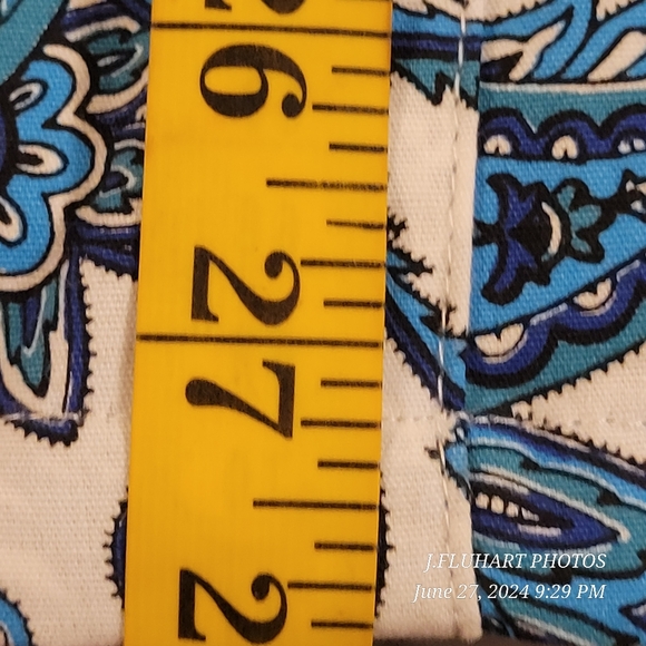 VINTAGE BUTTERSOFT SCRUB TOP SIZE X-LARGE BEAUTIFUL PATTERN GENTLY USED - Picture 5 of 9